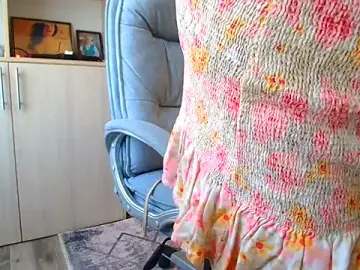Stripchat Adult Webcam of Brionia