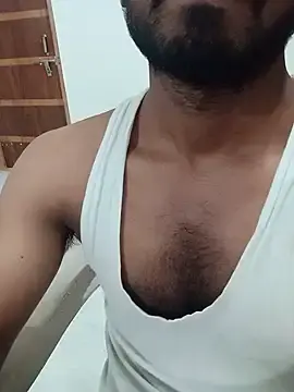Stripchat Free Porn Cam of Pussy_lover_bull