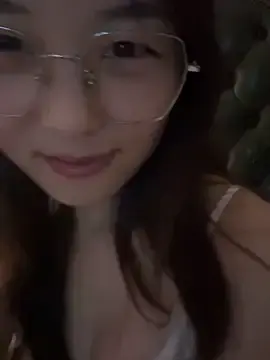 Stripchat Live Sex Cam of Sweet-Angel999