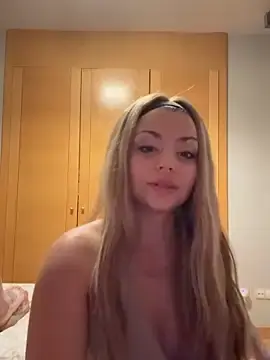 Stripchat Live Porn of Noeliagglow