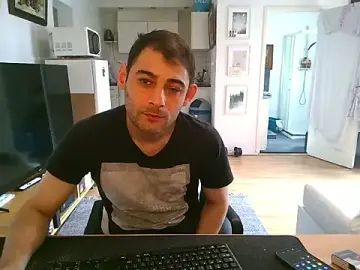 Stripchat Live Sex Cam of mihaimichael