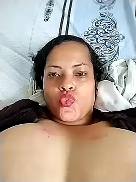 Stripchat Watch Live Sex Cams of sweetpe