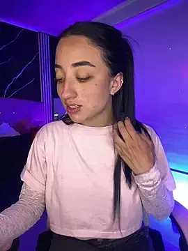 Stripchat Free Porn Cam of Ady_18