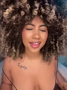 Stripchat Adult Video Chat of Kendra_curly