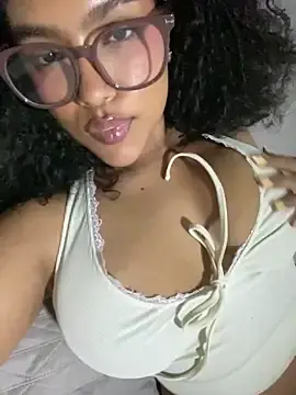 Stripchat Sex Cam of Kittybrown18