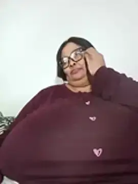 Stripchat Best live sex cam show of nancy111
