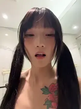 Stripchat Adult Webcams of xiaojiu-baobei
