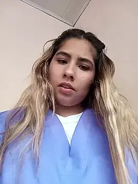 Stripchat Free Porn Cam of Sofia_Honey1
