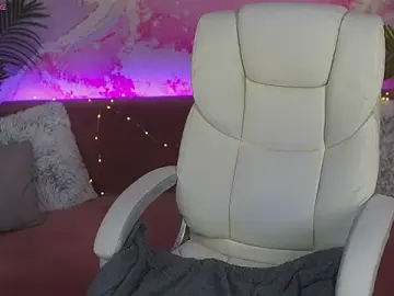 Stripchat Live Sex of SilverrMoon