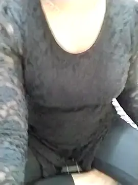 Stripchat Sex Cam of Bhoomi-Sharma