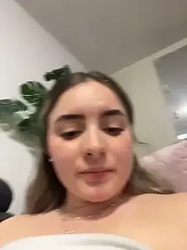 Stripchat Free Porn Cam of imlindapink