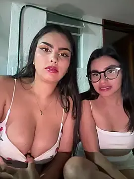Stripchat Adult Webcam of Maddy_Rouse_