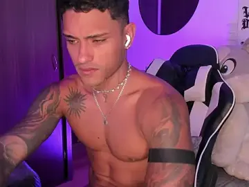 Stripchat Watch Live Sex Cams of Alessandro_Vanni
