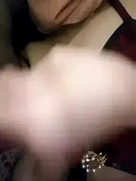 Stripchat Sex Chat of Almas-arabic