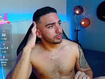 Stripchat Live Sex of adamhairy