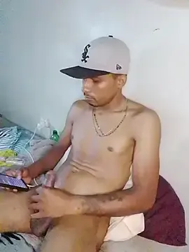 Stripchat Free Live Porn of blackhot22c