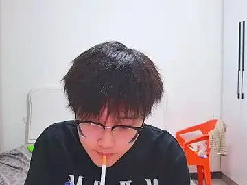 Stripchat Live Porn of KK-cuteboy