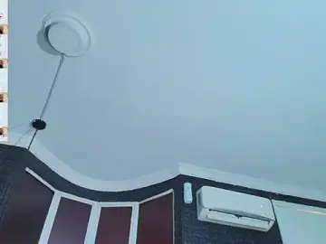 Stripchat Best live sex cam show of AlexLenox_