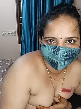 Stripchat Free Live Porn of pirainilla
