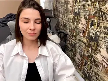 Stripchat Sex Cam of IdealStaffer