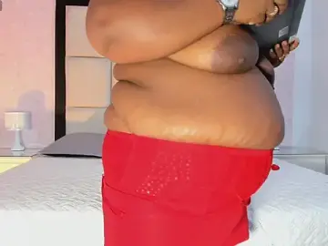 Stripchat Free Porn Cam of TreisyVixen