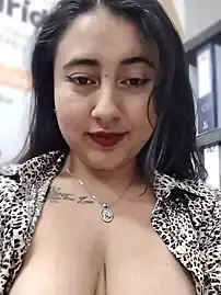 Stripchat Adult Webcam of _Sarah-Office1