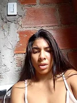 Stripchat Adult Webcams of chaparritahot99
