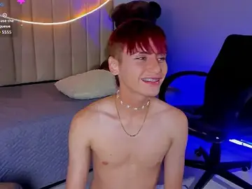 Stripchat Free Porn Cam of ian_diamond
