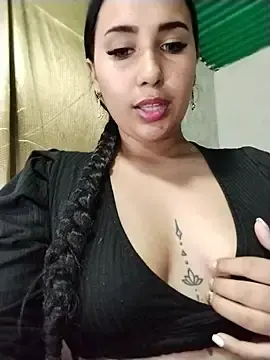 Stripchat Watch Live Sex Cams of shantall_cute
