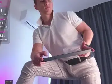 Stripchat Nude Webcam of S3Xyes