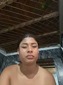 Stripchat Free Live Porn of Romie_rous