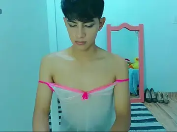 Stripchat Best Webcam of phuwin_bj