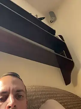 Stripchat Sex Cam of mr_k222