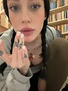 Stripchat Free Porn Cam of Melissa_crazy