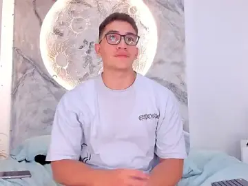 Stripchat Watch Live Sex Cams of JeffDaltton