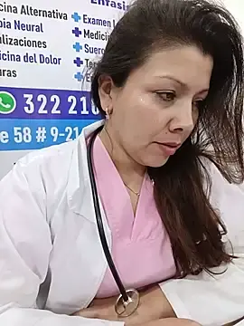 Stripchat Free Porn Cam of SARA_21-