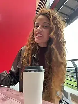 Stripchat Free Live Porn of alana15