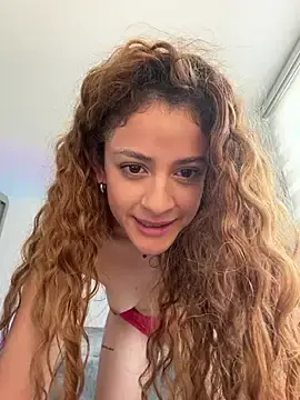 Stripchat Free Porn Cam of alana15