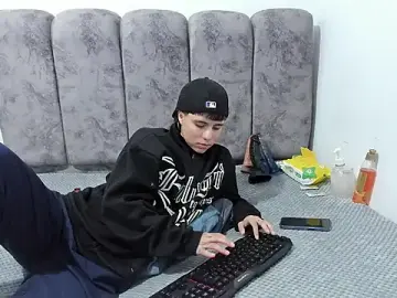 Stripchat Best live sex cam show of Bruno_Cruzz