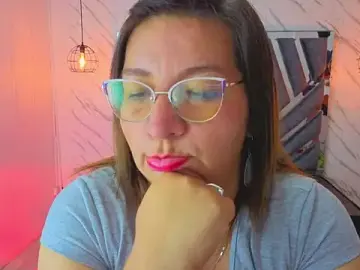 Stripchat Live Porn of MaylinRosse_
