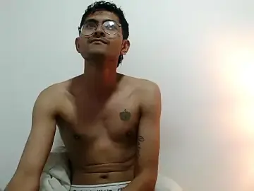 Stripchat Sex Cam of xanderlover