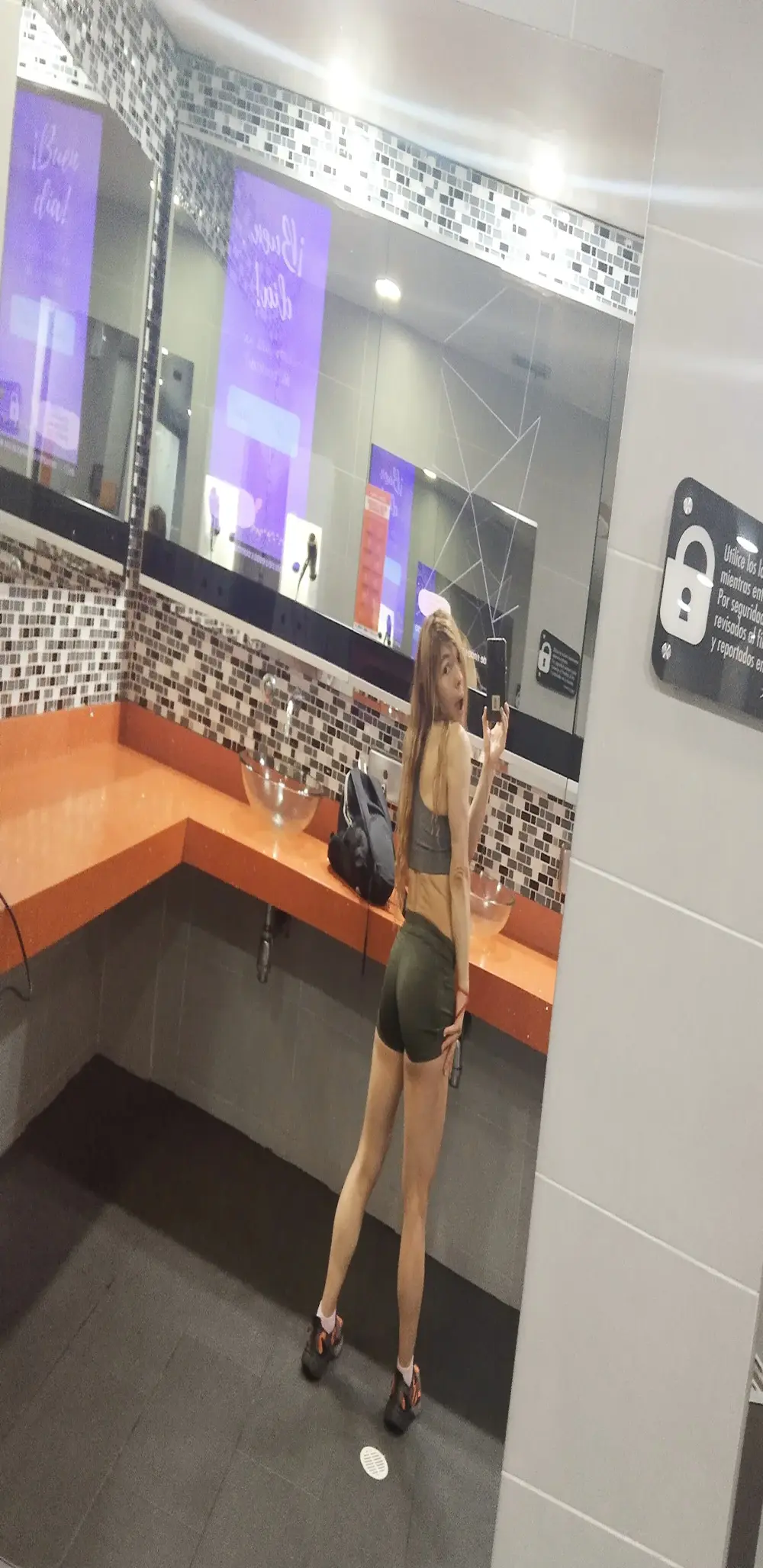 estrella_tasty