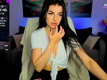 Stripchat Live Sex Cam of Angelina_Clarks