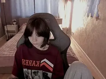 Stripchat Live Sex of Loly_Cuttie
