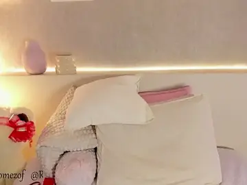 Stripchat Live Sex Cam of roxannegomez