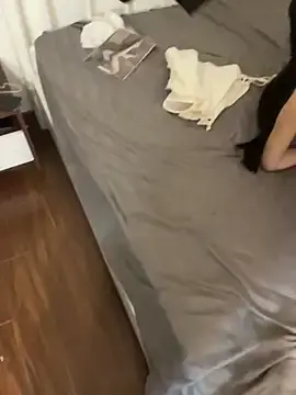 Stripchat Live Sex of huahua-love