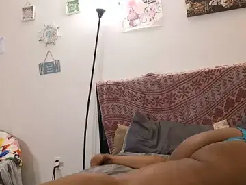 Stripchat Watch Live Sex Cams of Almond_j24