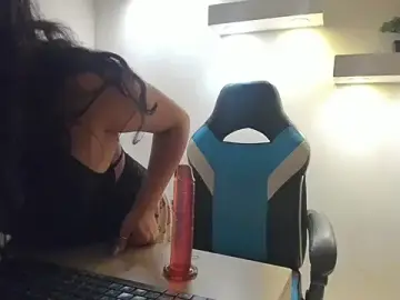 Stripchat Best Webcam of Miiarouse__