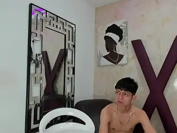 Stripchat Live Sex of RED_BOYS_XXX