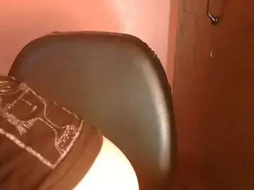 Stripchat Free Porn Cam of your_avni